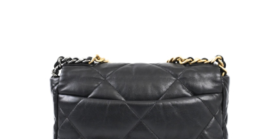 Chanel C19 Đen