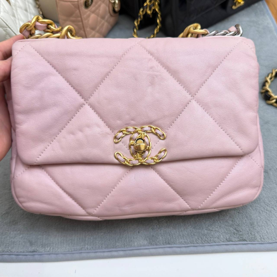 Chanel 19 Flap Bag Small Light Pink Lambskin Mixed Hardware