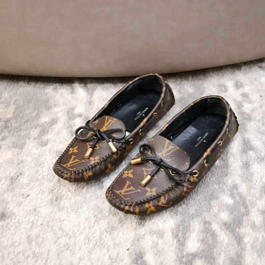 Louis Vuitton Monogram Canvas Driving Loafer