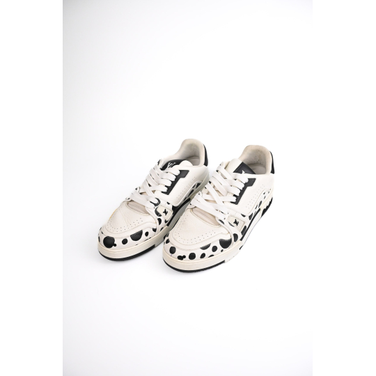 Louis Vuitton x Yayoi Kusama LV Trainer Sneaker White Painted Dots Leather