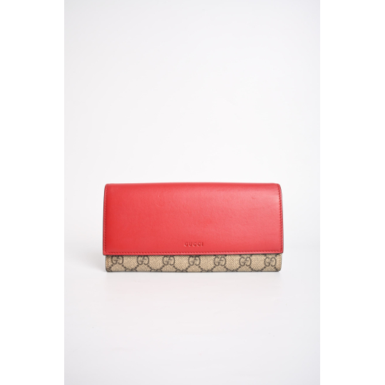 Gucci GG Supreme Continental Flap Wallet Red