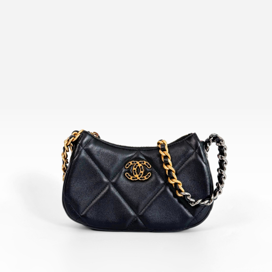 Chanel 19 Chain Clutch Black Lambskin