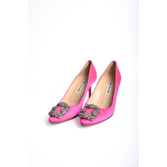 Manolo Blahnik Hangisi Pointed Toe Pump Pink Satin Crystal Buckle
