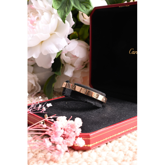 Cartier Love Lắc Tay Vàng Size 16