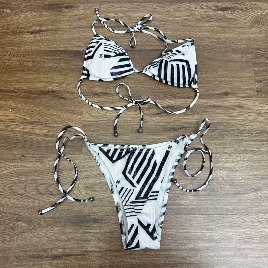 Set Bikini Chanel size 34