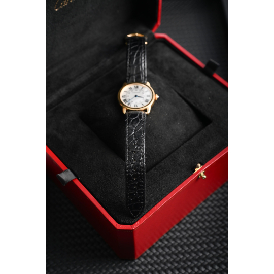 Cartier Ronde Louis Cartier Watch Yellow Gold with Black Alligator Leather Strap