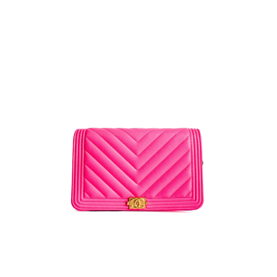 Chanel Boy WOC Hồng Chevron