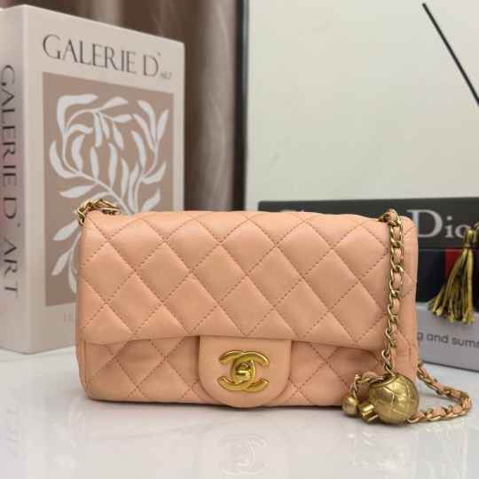Chanel Mini 8 Charm
