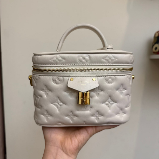 LV Vanity Calfskin Trắng