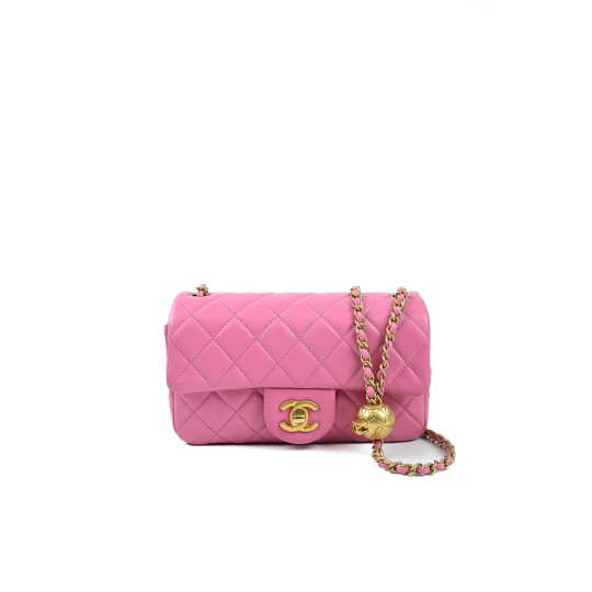 Túi Chanel Pink Lambskin Quilted Mini Pearl Crush Flap Bag