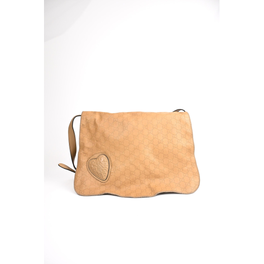 Gucci Nâu