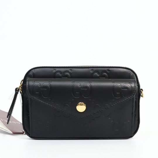 Gucci Đen
