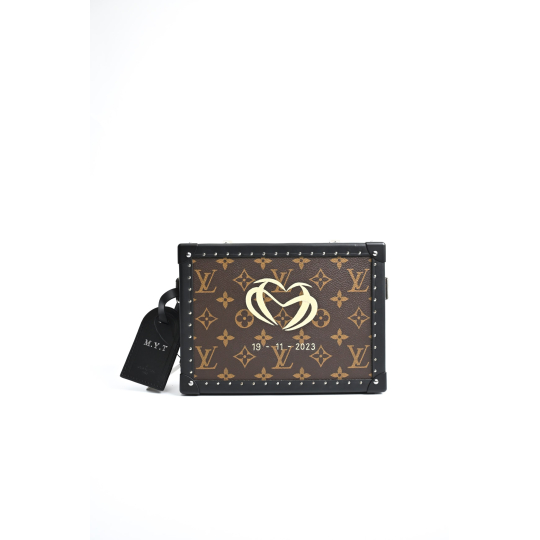 LV Trunk Monogram Macassar
