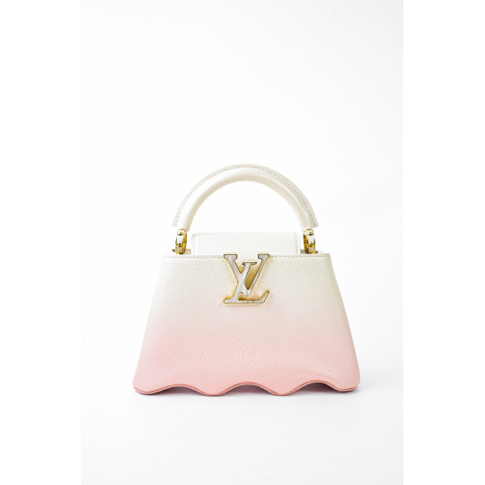 LV Capucines Hồng Trắng