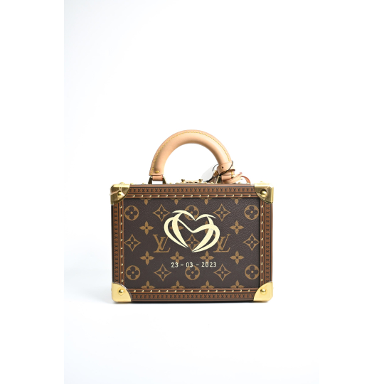 LV Trunk Monogram Canvas 