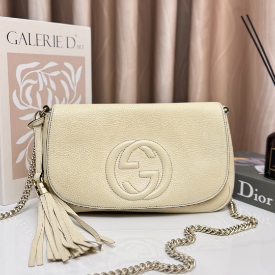 Gucci Big Logo Trắng