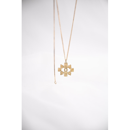 Chanel Dây Chuyền Pendant Chữ Thập Ngọc Trai Vàng Nhạt