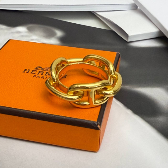 Hermes Chaine d Ancre Scarf Ring Gold Tone