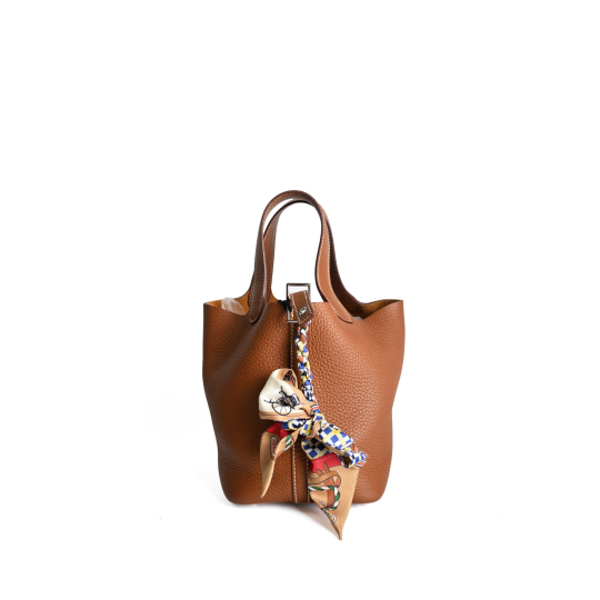 Hermes Picotin Lock 18 Gold Clemence