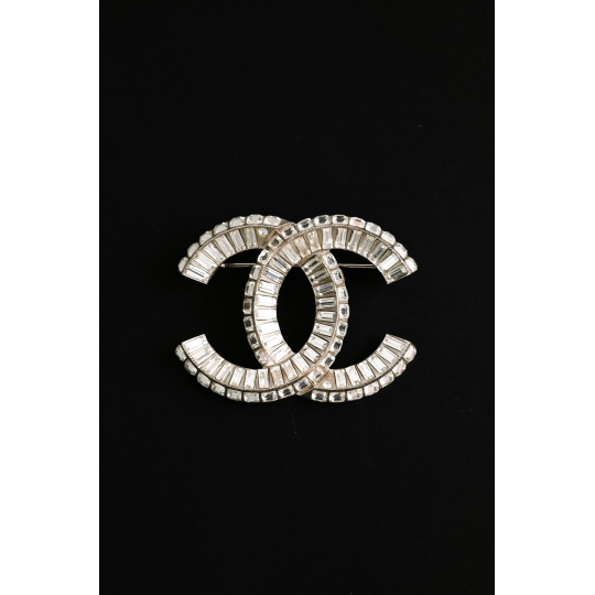 Chanel CC Brooch Silver Baguette Crystal