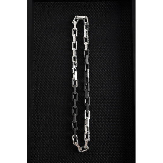Louis Vuitton Chain Links Necklace Silver